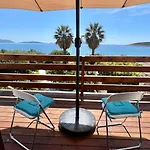 Scenic Coastal Getaway *