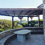 Scenic Coastal Getaway