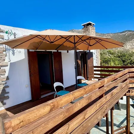 Scenic Coastal Getaway *