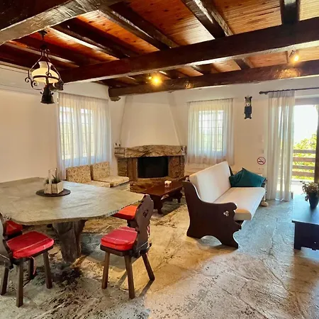 Scenic Coastal Getaway Porto Lafia