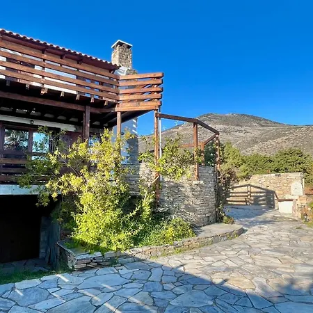 Scenic Coastal Getaway Апартаменты *